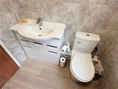 Picture 16